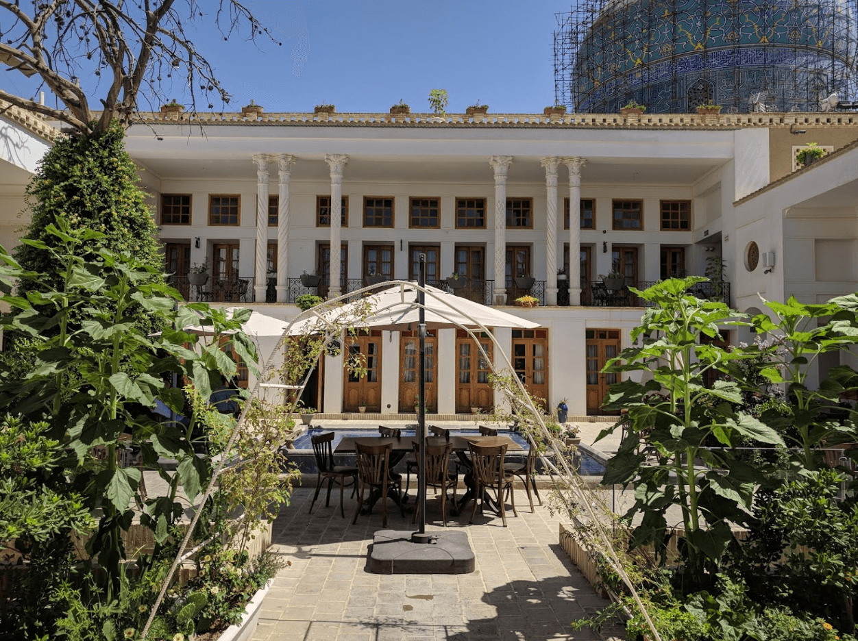 هتل سنتی کریاس اصفهان