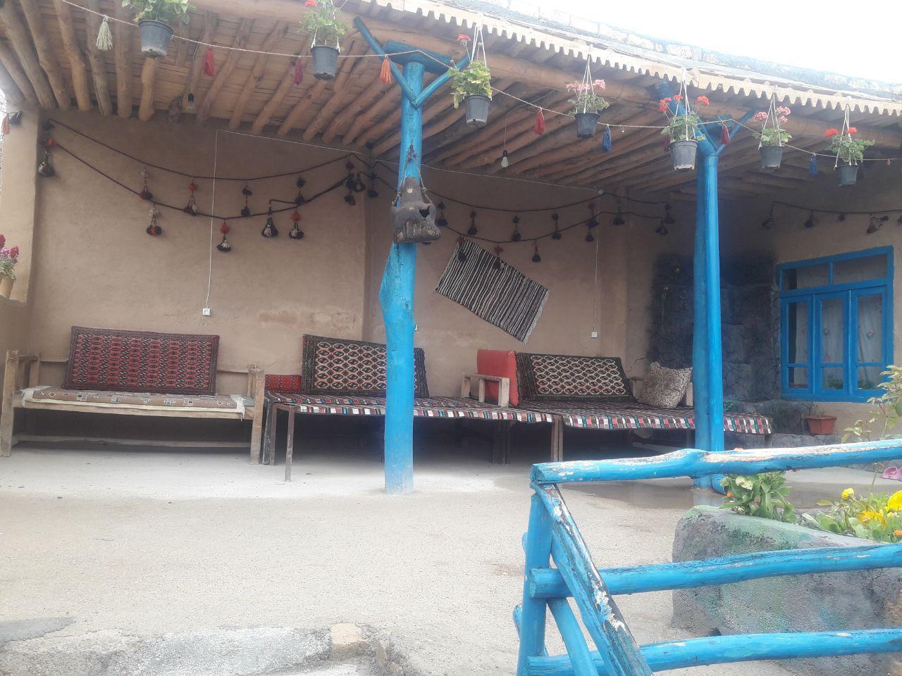اقامتگاه بوم گردی شیروان