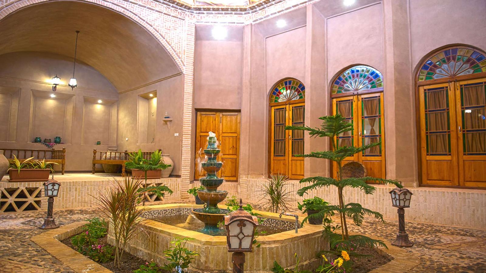 اتاق تابستان