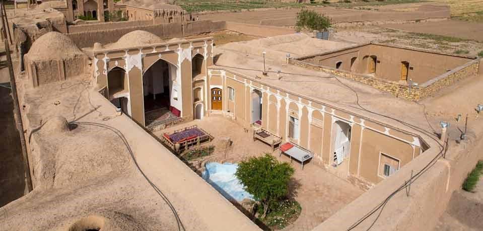 بهترین اقامتگاه بوم گردی گناباد