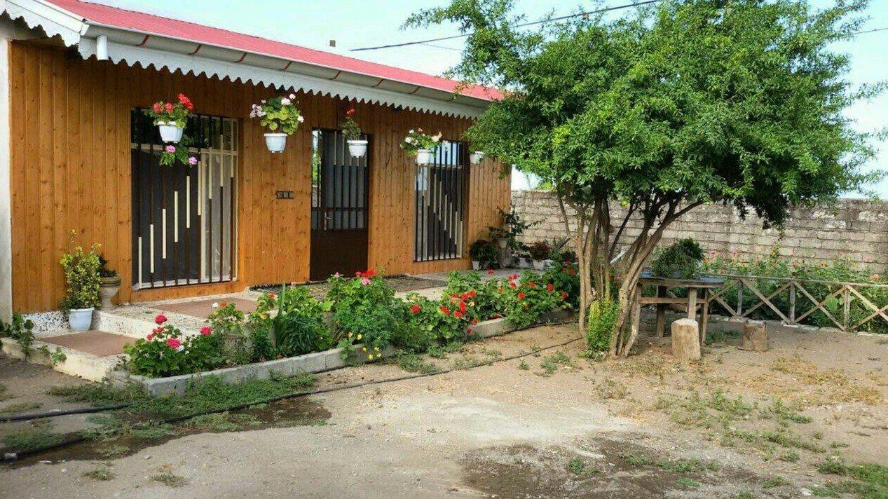 کلبه چوبی  ساحلی  در تالش