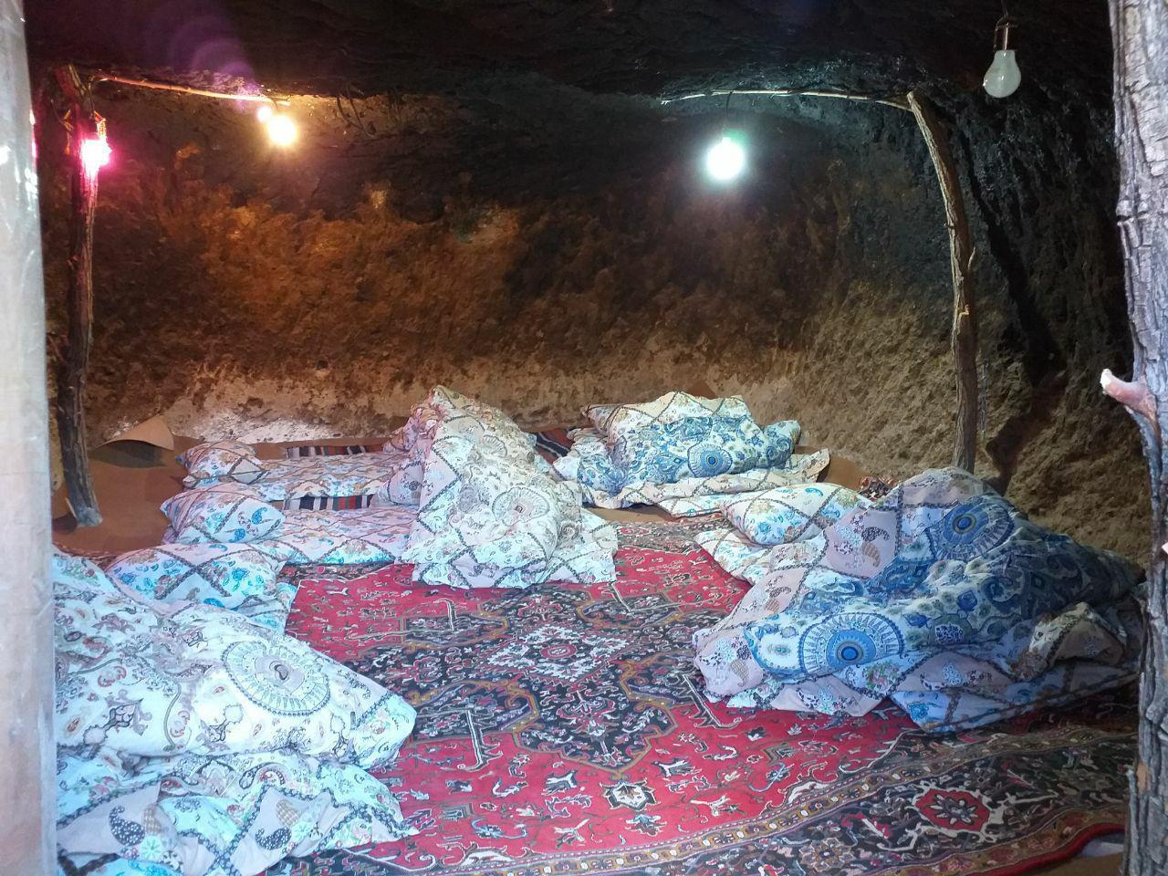 بوم گردی میمند شهر بابک