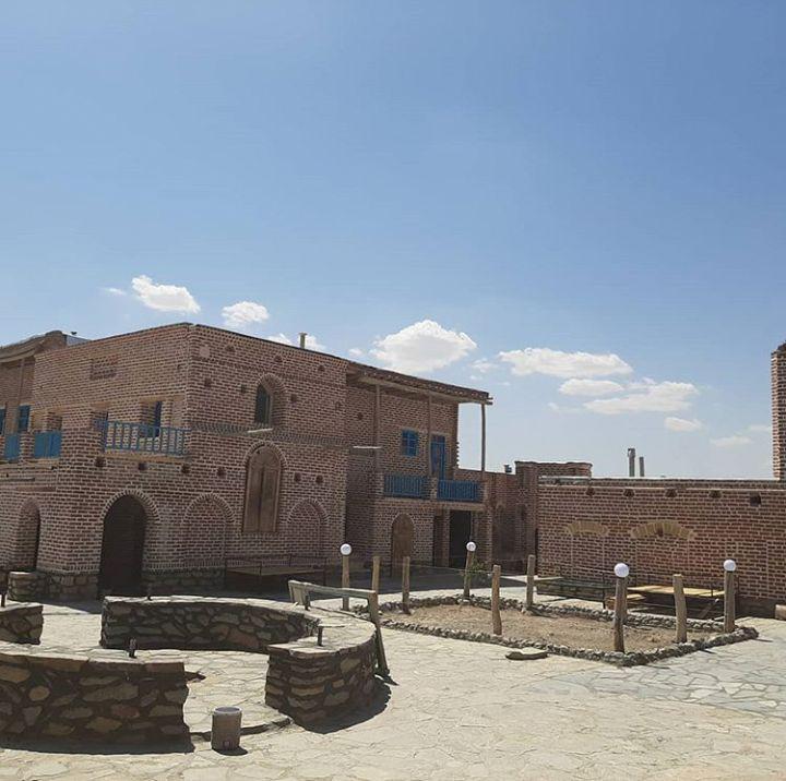 اقامتگاه بوم گردی کبودراهنگ