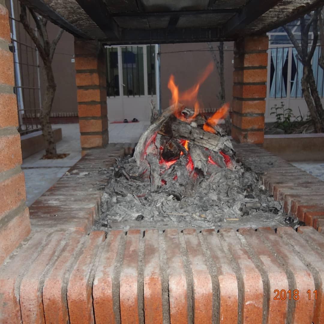 اتاق نرگس
