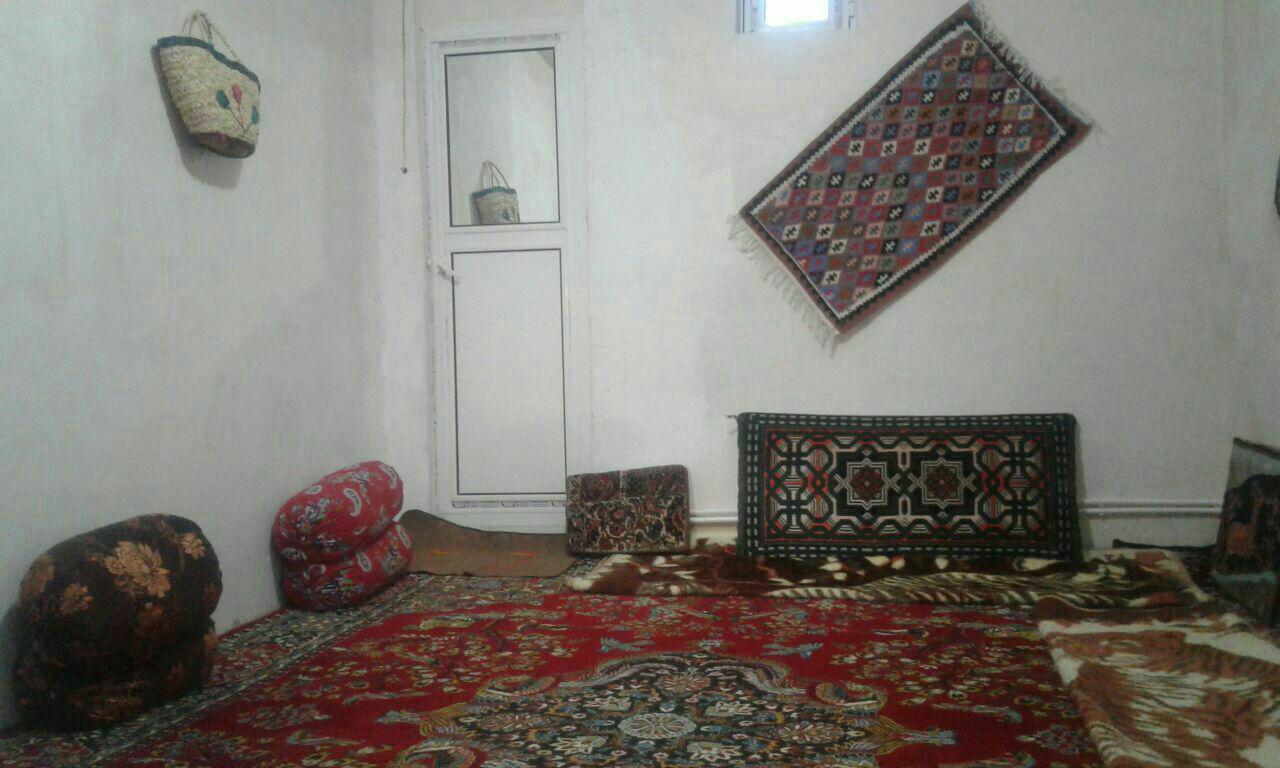 اجاره اقامتگاه بوم گردی تکاب