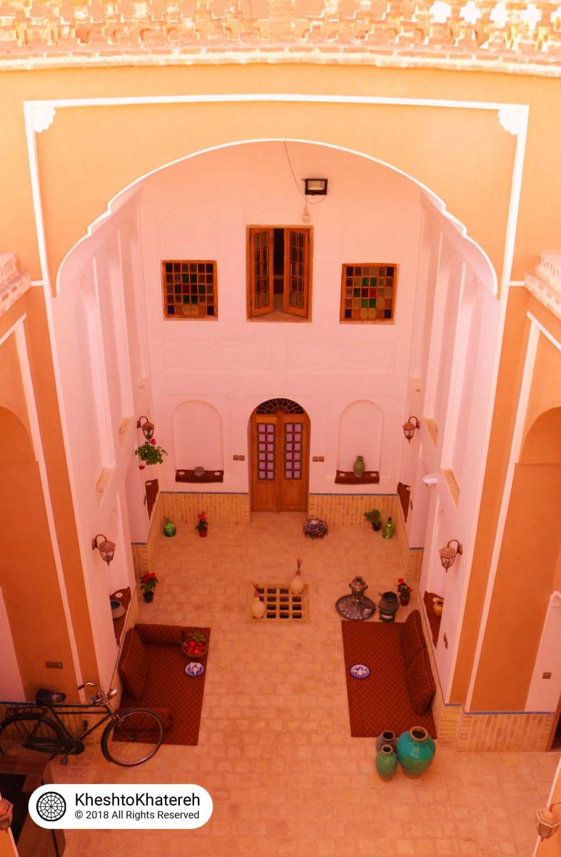 رزرو اقامتگاه سنتی در یزد