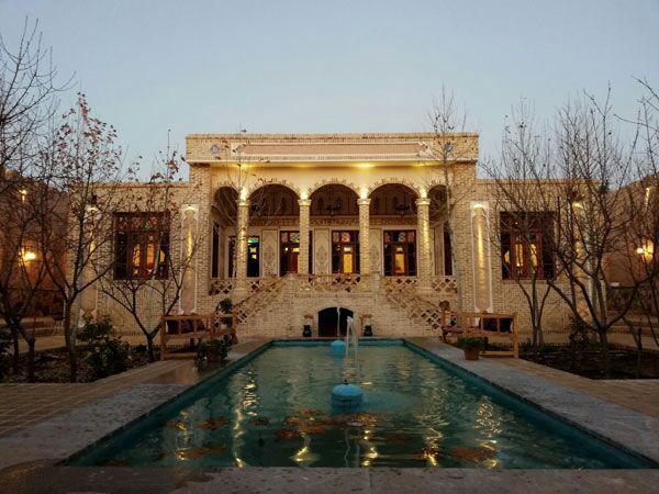 اقامتگاه بوم گردی در چناران