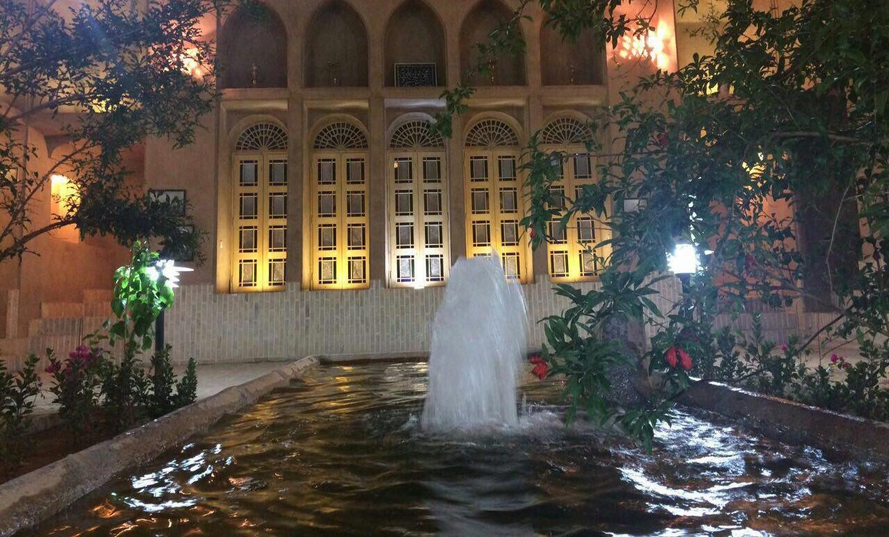 بوم گردی در یزد