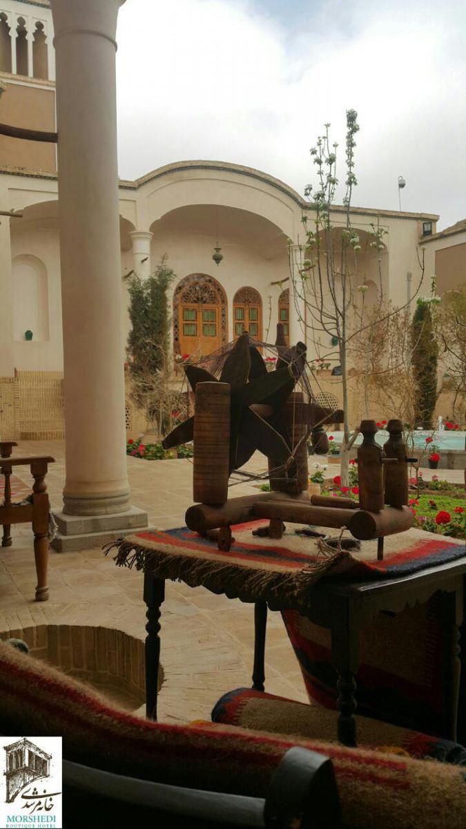 اتاق 102
