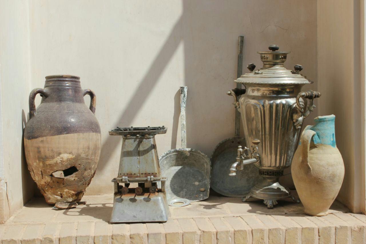 اتاق 102
