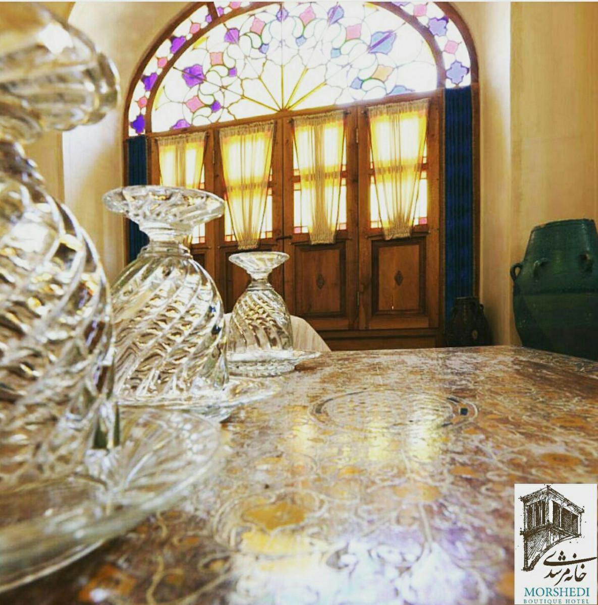 اتاق 102