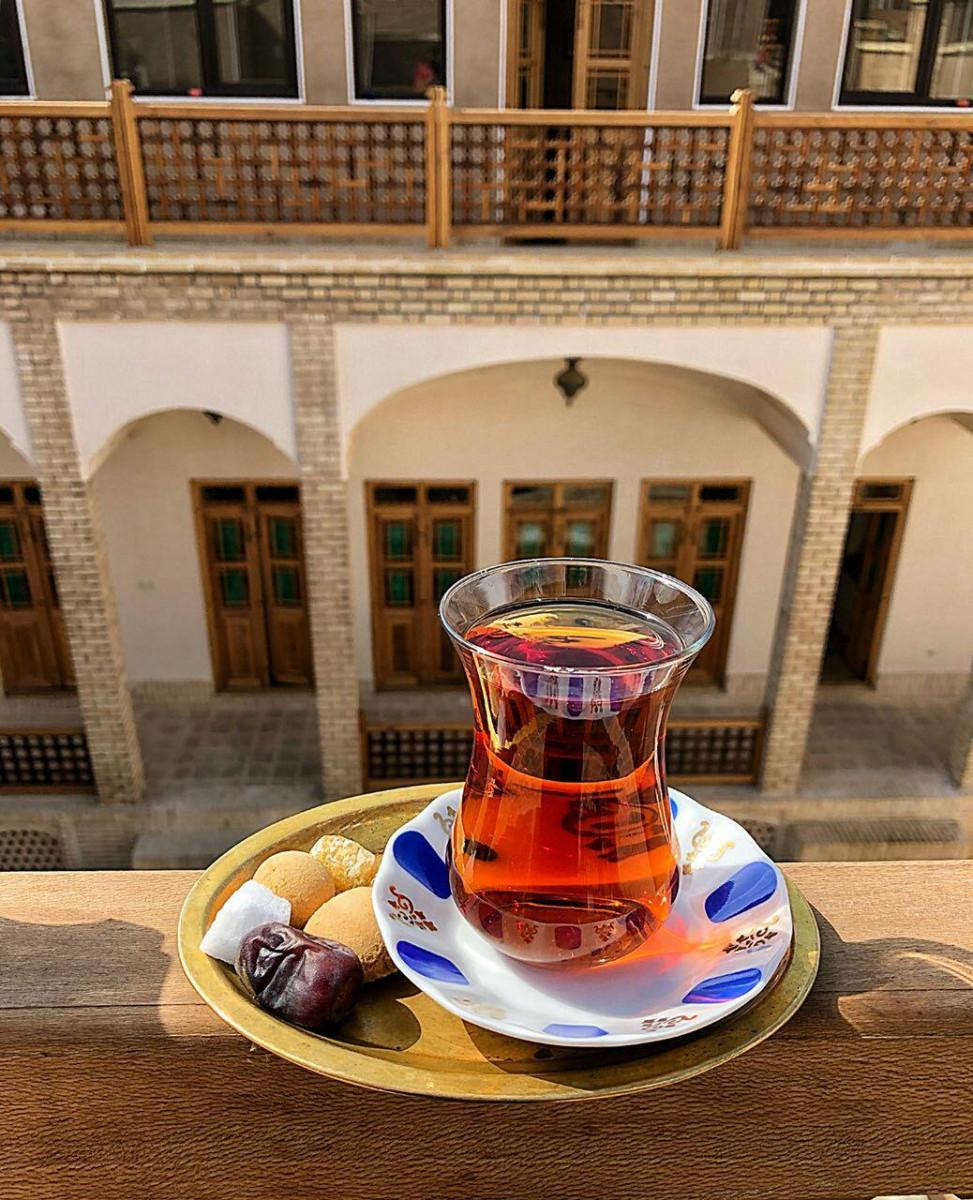 اتاق 102