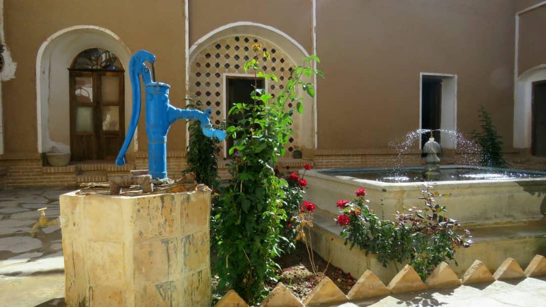 بوم گردی صد طاقچه تودشک