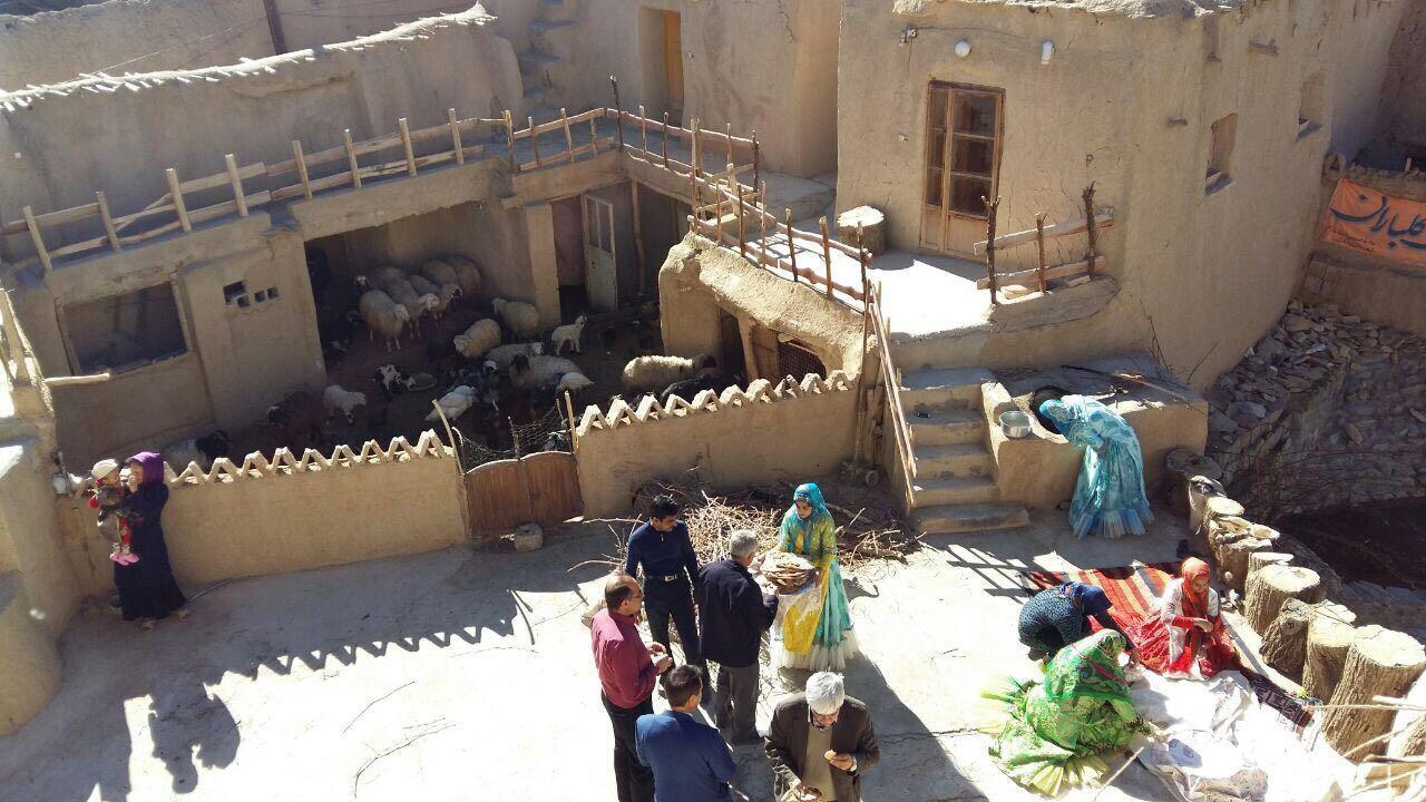 اجاره خانه بوم گردی بوانات