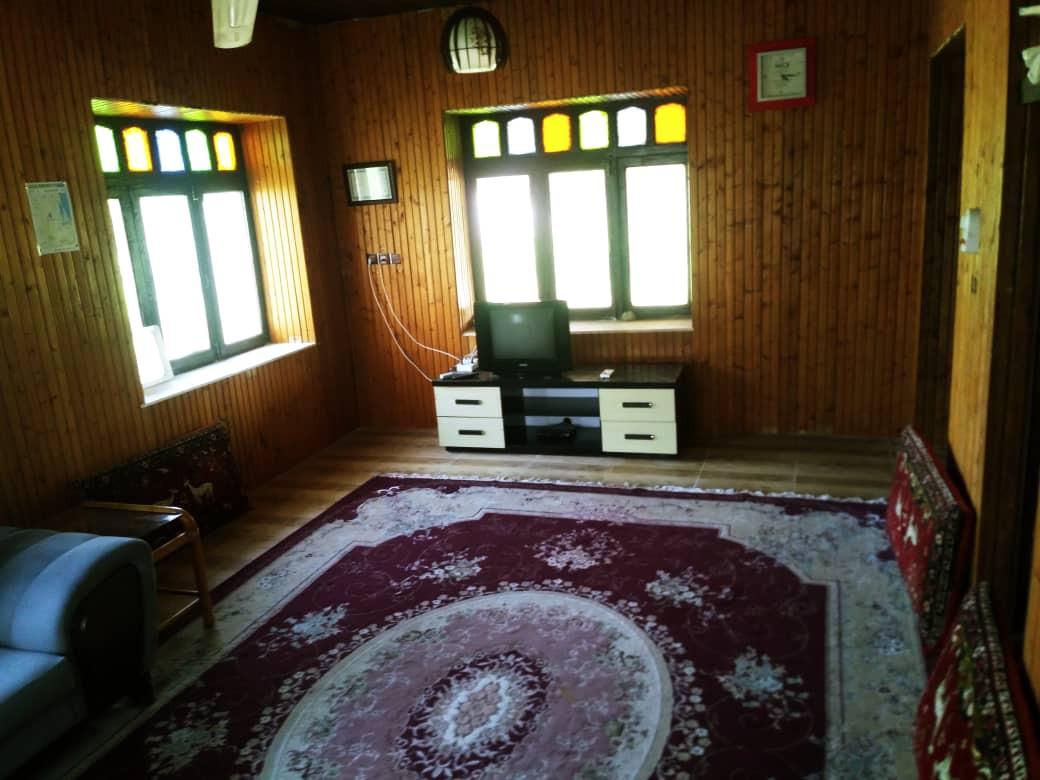 بوم گردی صومعه سرا