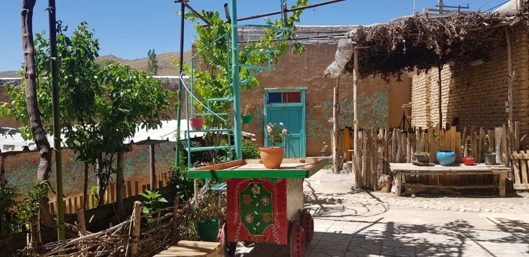 اقامتگاه بومگردی درسجین ابهر