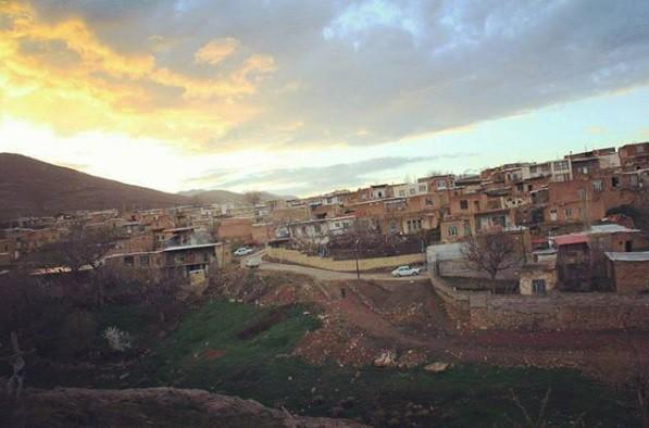 اقامتگاه بومگردی درسجین ابهر