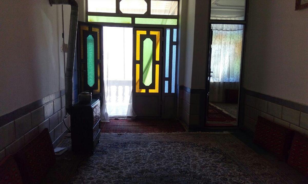 اتاق 2