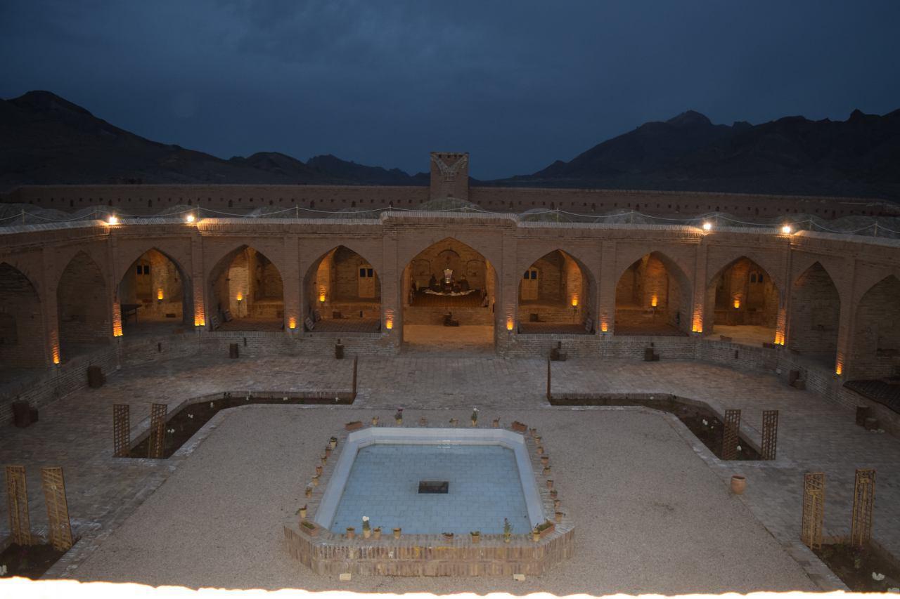 اجاره بوم گردی طبس مسینا