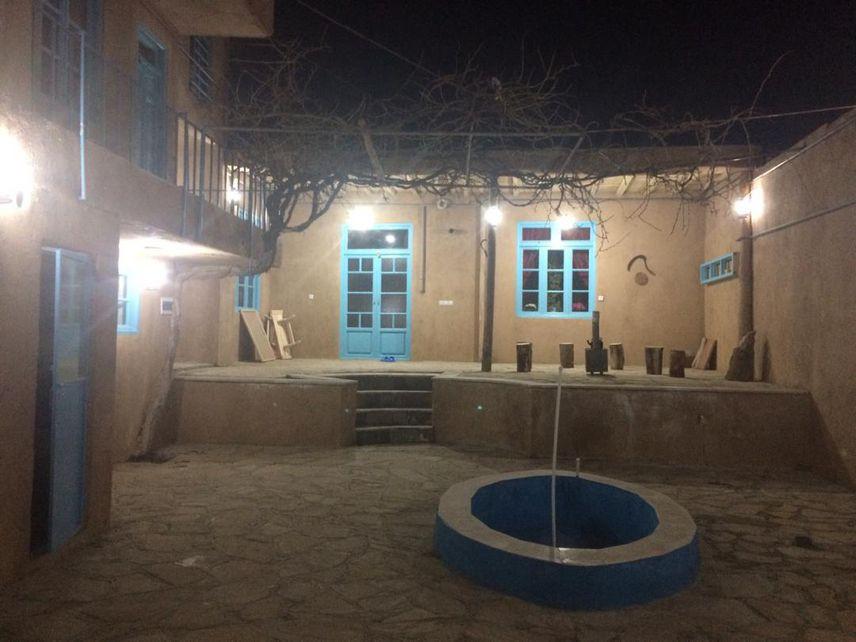 اقامتگاه بوم گردی در نقده