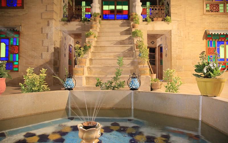 اتاق 3 تخته طبقه بالا
