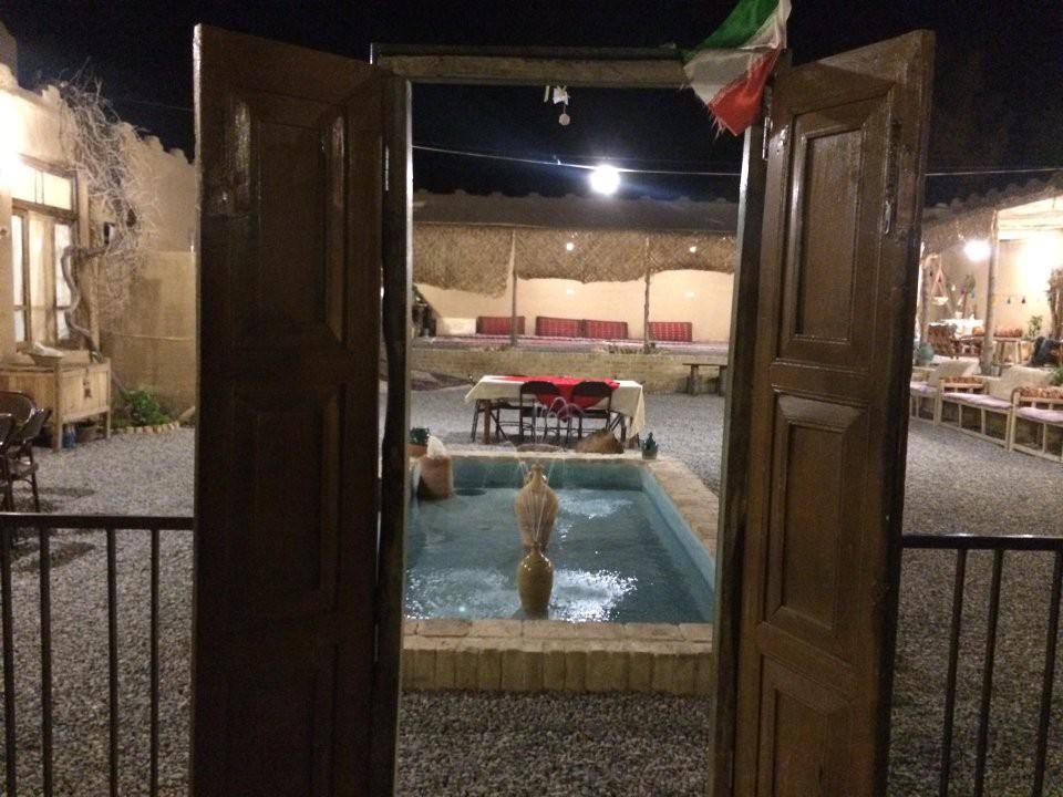 اتاق 2