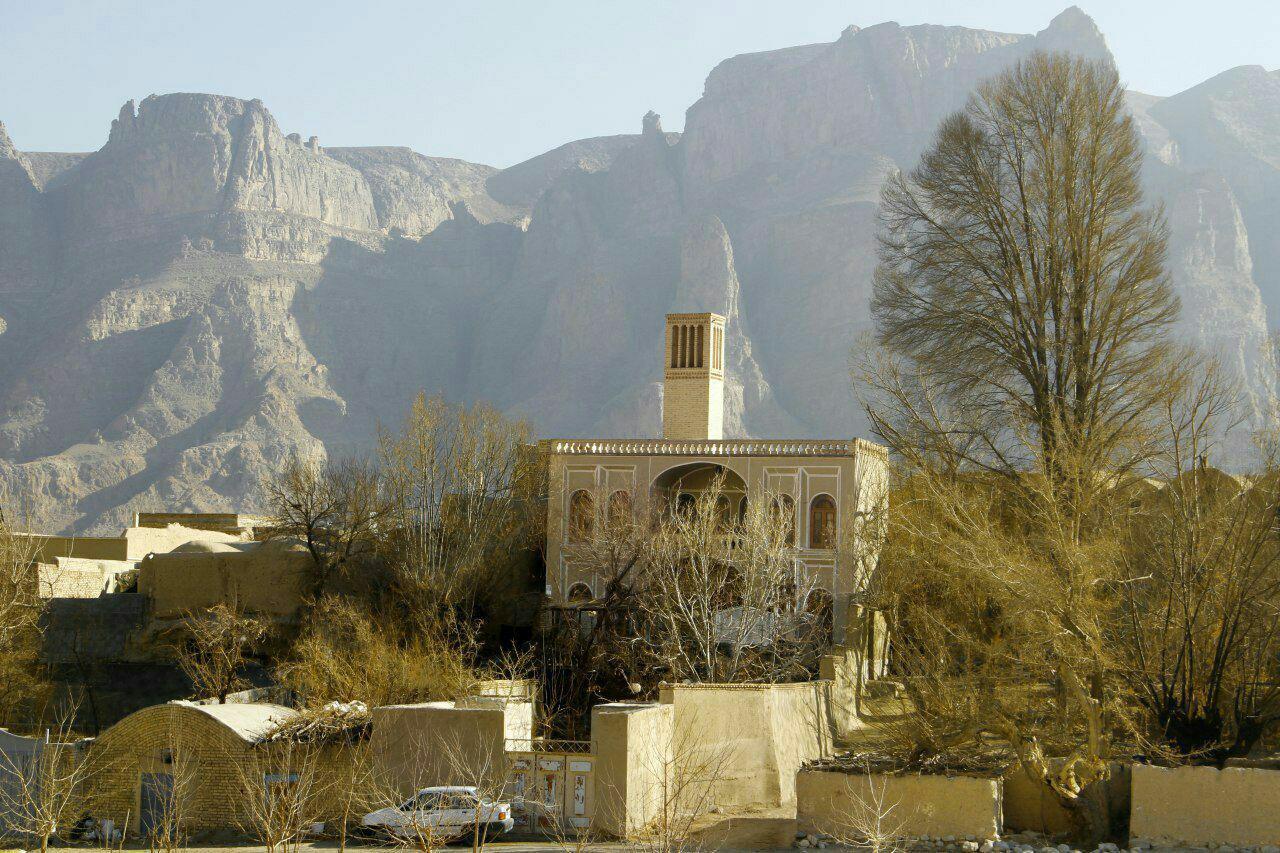 اقامتگاه بوم گردی تفت