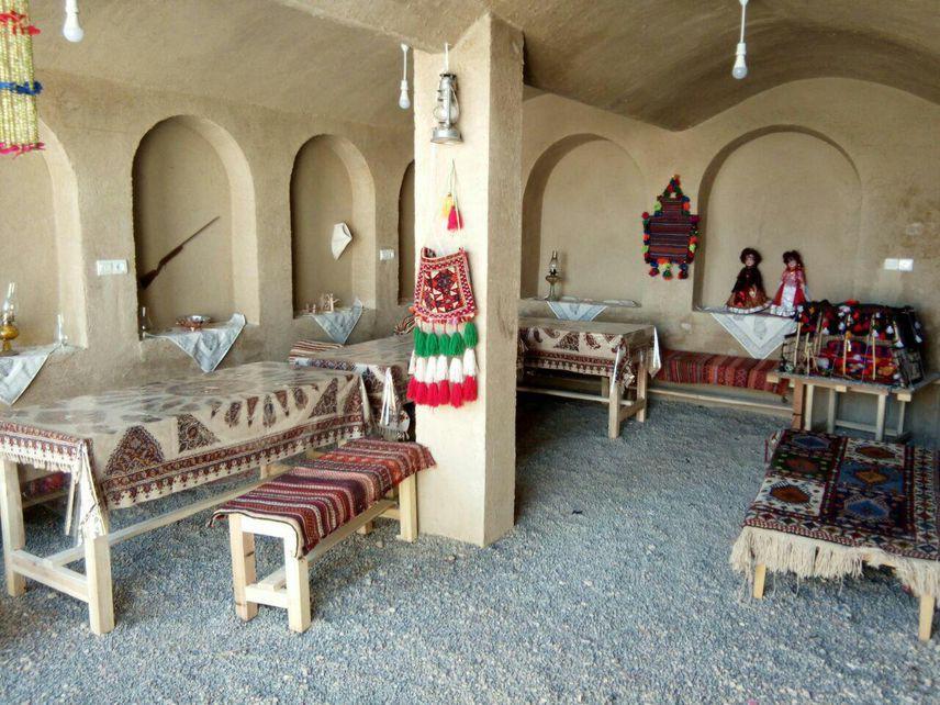 بوم گردی در آباده