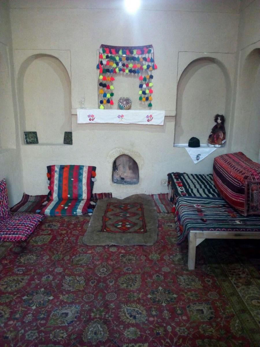 بوم گردی در آباده