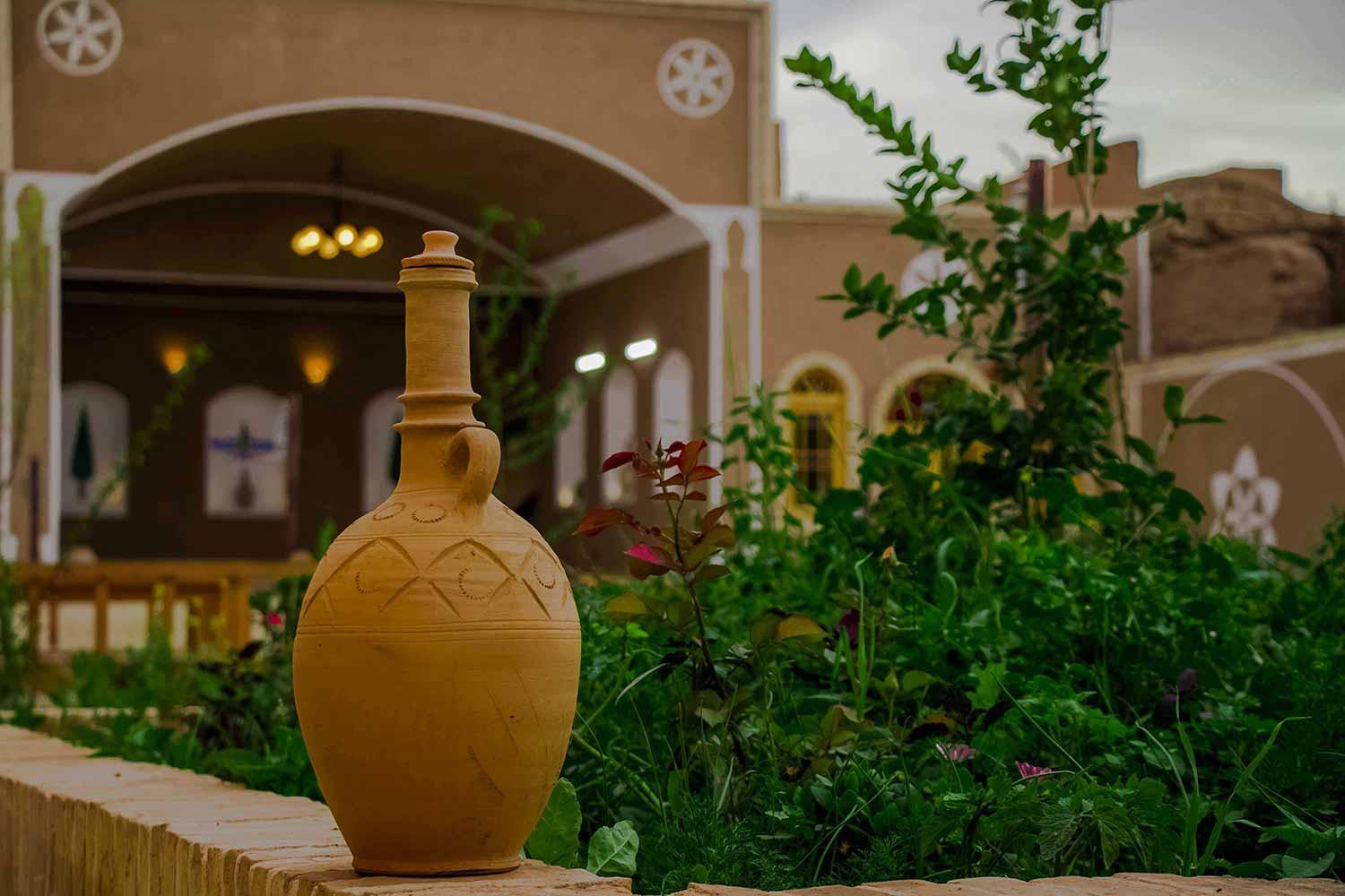 بوم گردی شاهدیه