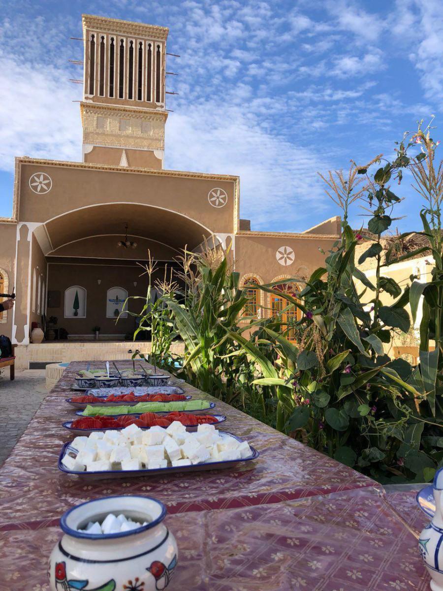 بوم گردی شاهدیه