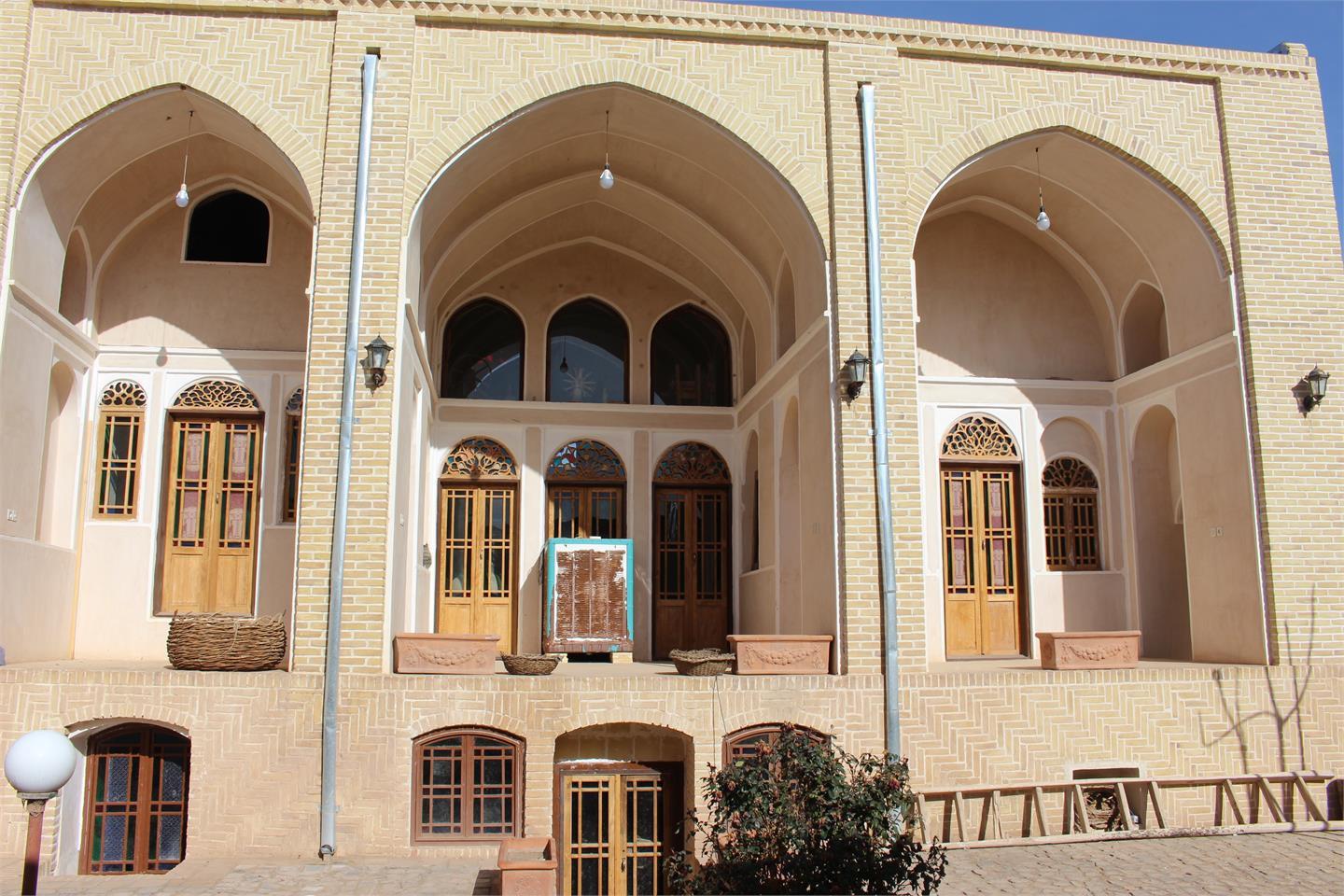 اقامتگاه بومگردی اردستان