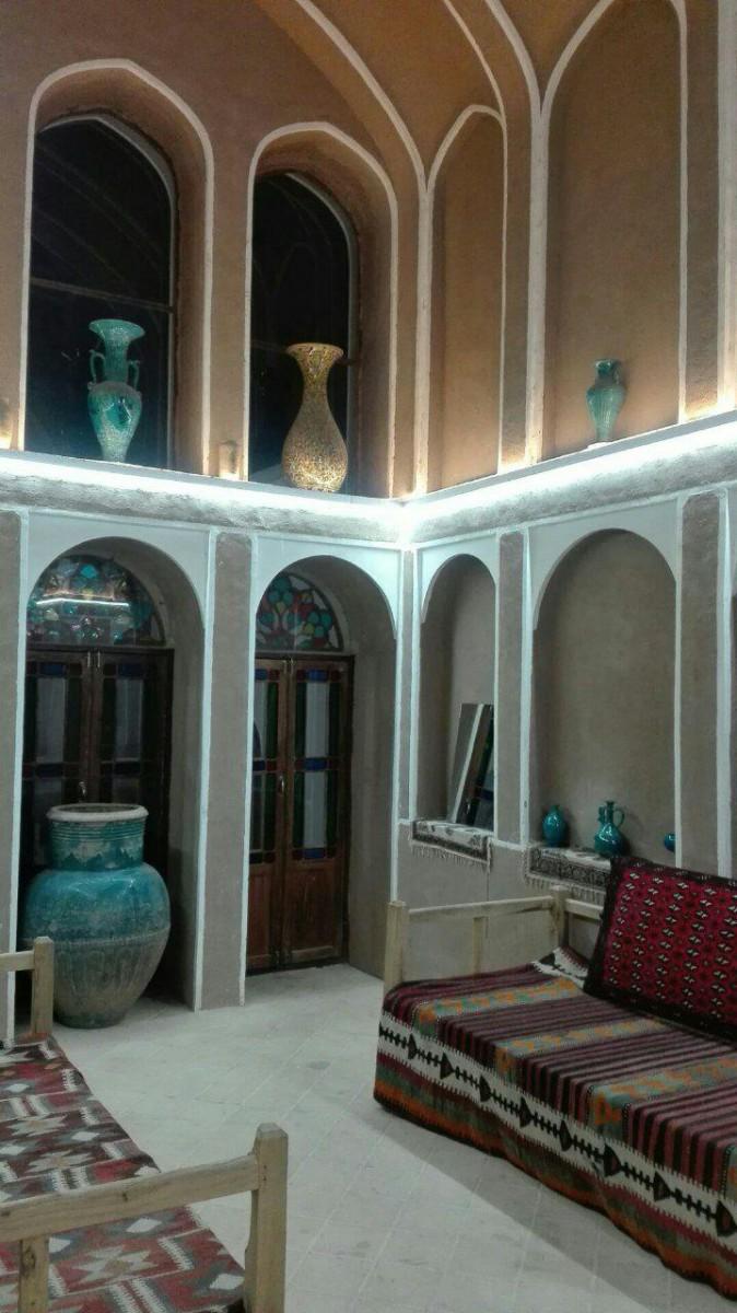 اقامتگاه بومگردی اردستان