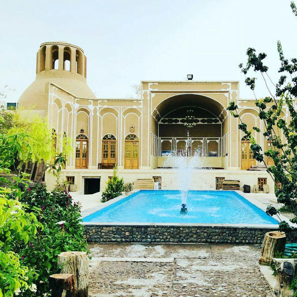  بوم گردی در مهریز یزد
