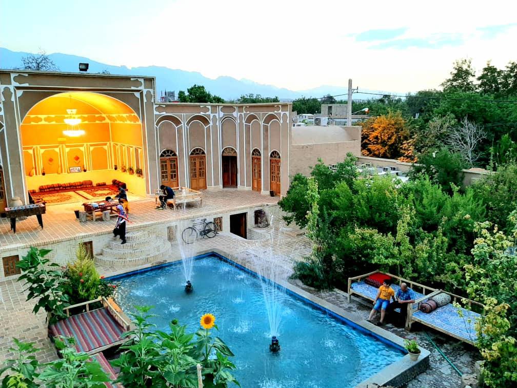  بوم گردی در مهریز یزد