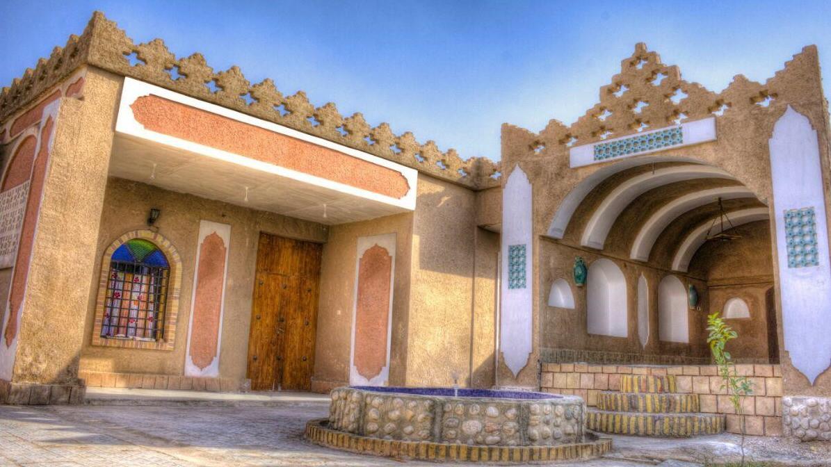 بوم گردی طبس مسینا