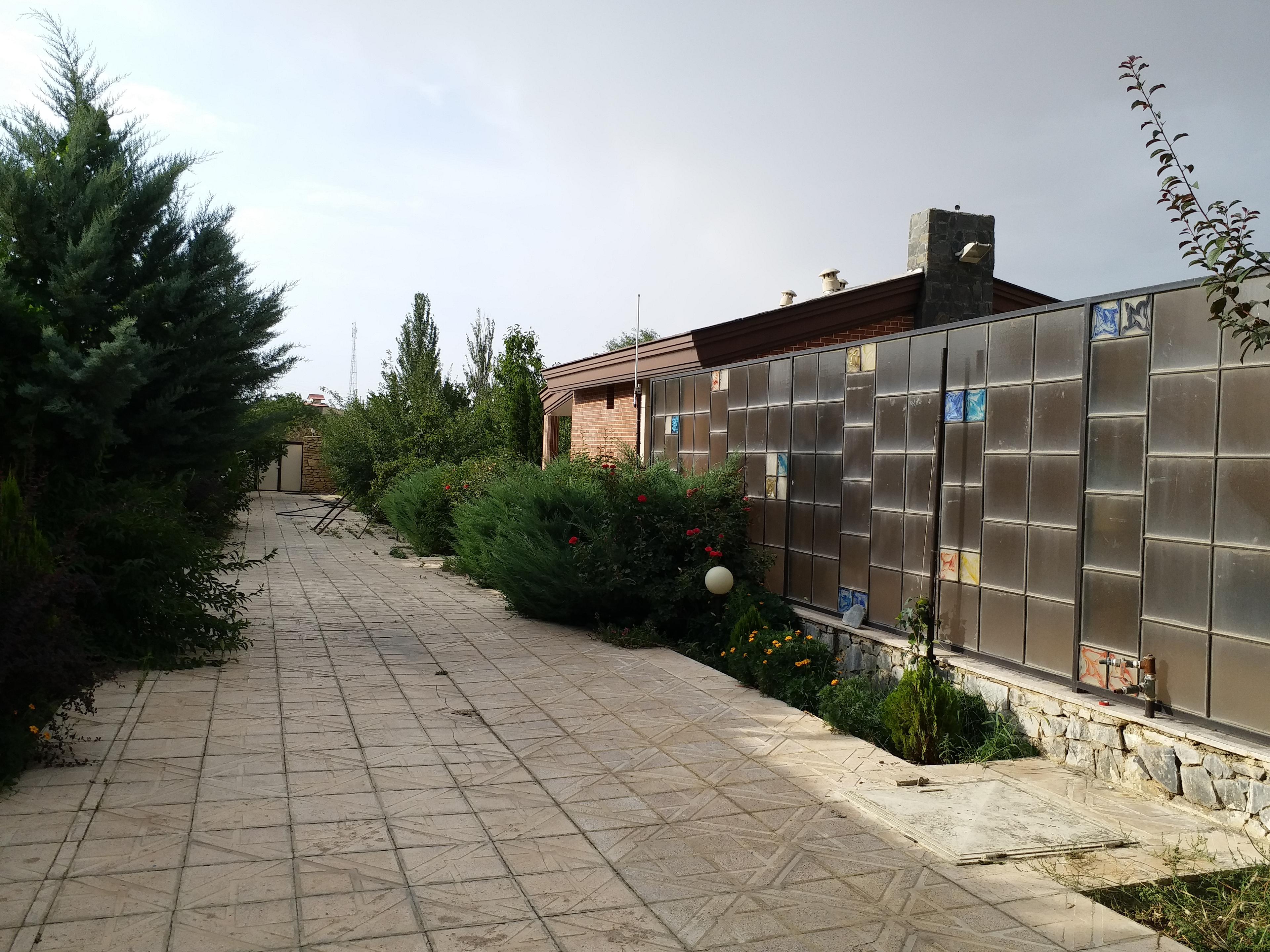 اجاره ویلا استخردار در همدان