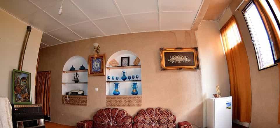 اقامتگاه بوم گردی آمادای همدان