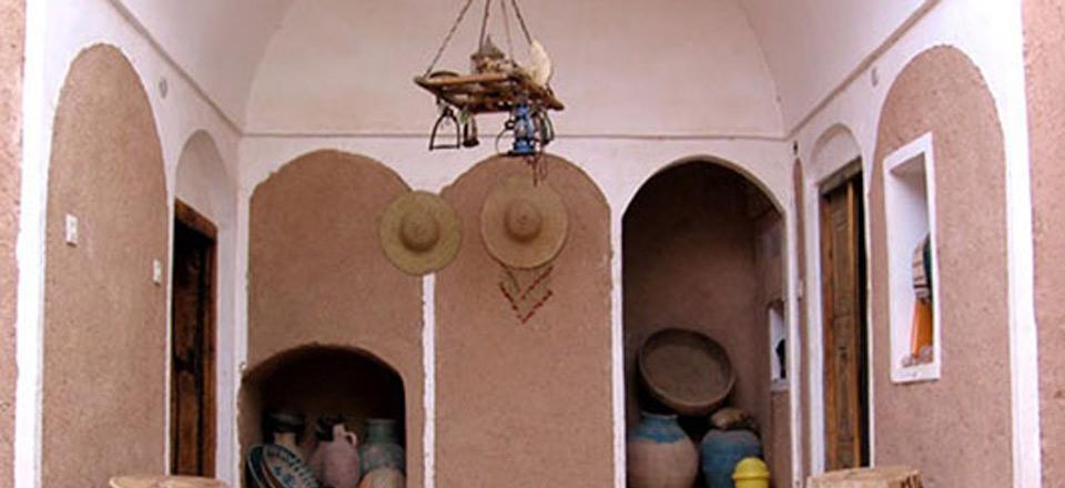 اقامتگاه بوم گردی آتشونی در خور