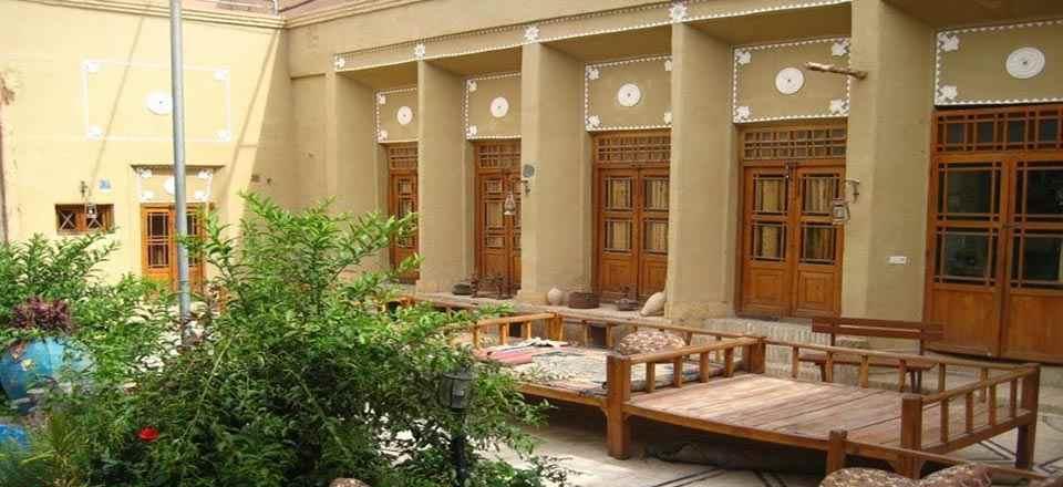 هتل جاده ابریشم یزد