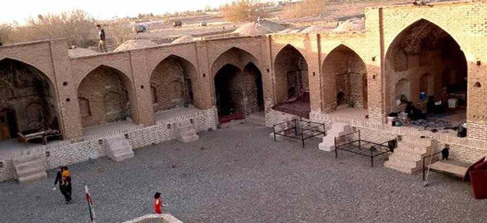 اقامتگاه کاروانسرای پاسنگان قم