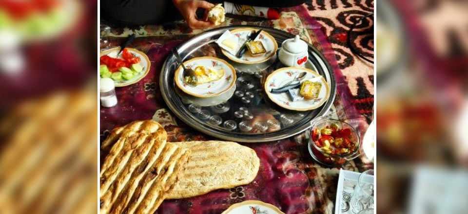 بوم گردی کلبه قزلباش مینودشت