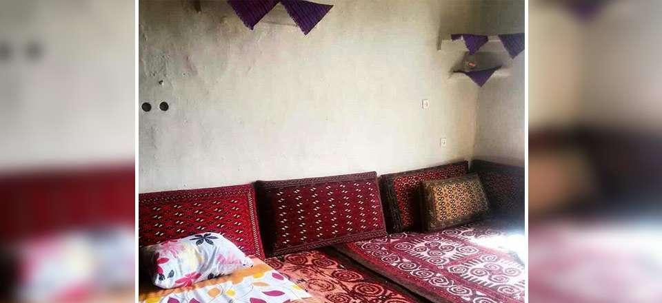 بوم گردی کلبه قزلباش مینودشت