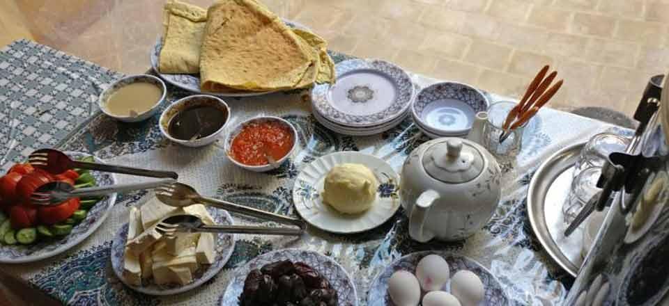 بوم گردی نگار در ورزنه