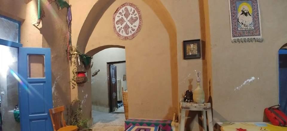 بوم گردی نار تی تی در تفت