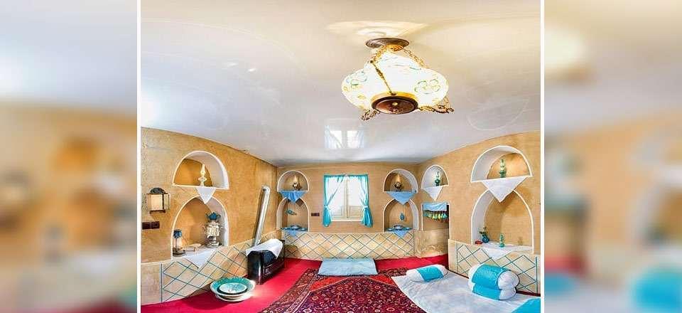 بوم گردی سرای صالح در برزک