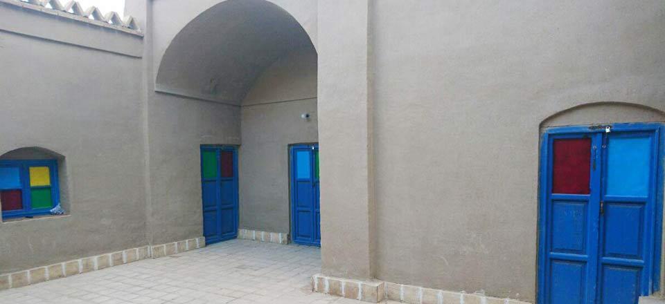اقامتگاه بوم گردی ایراوه طبس