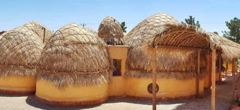 هتل سنتی عماد نظام در فردوس