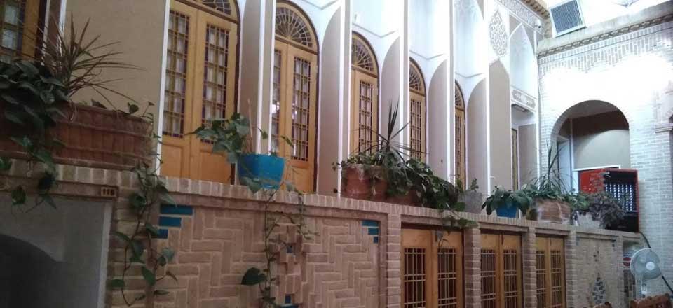 رزرو هتل سنتی پارس در یزد 