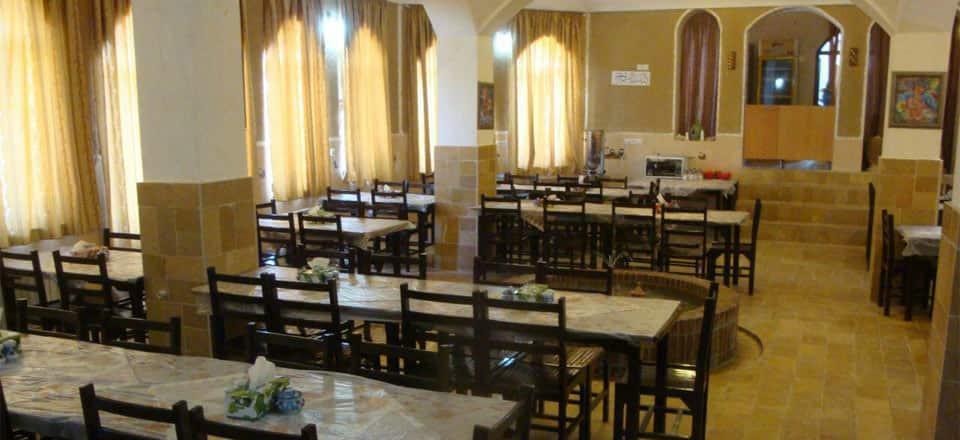 هتل سنتی یه تا در خور و بیابانک